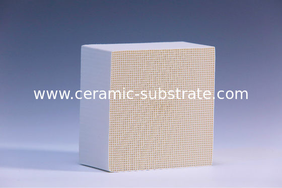 kaufen VOC-Bienenwaben-Katalysator-Substrat weiß und zellulär online manufacture